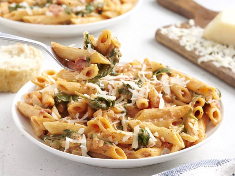 Creamy Tomato and Spinach Pasta Recipe 3
