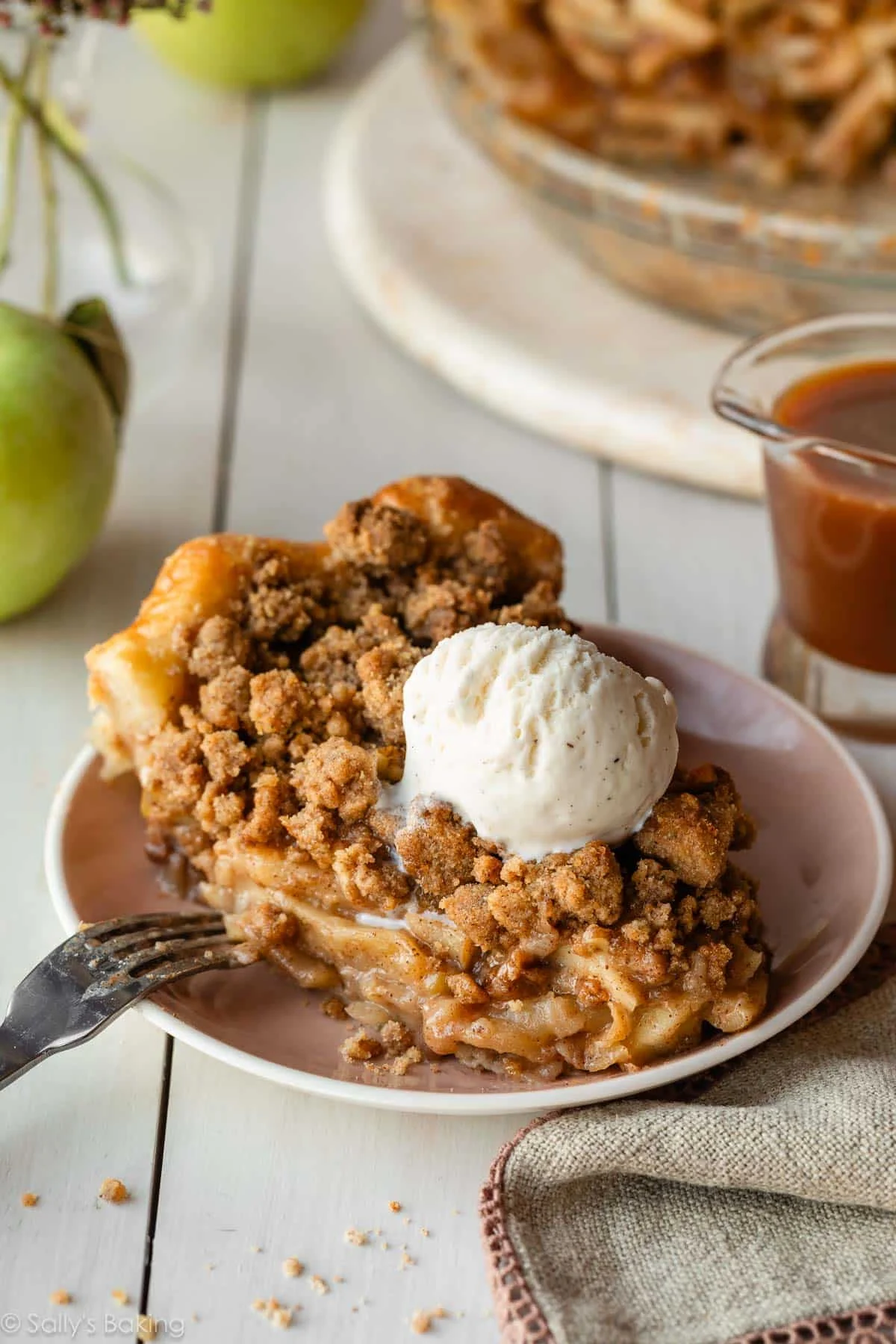 Apple Crumble Pie