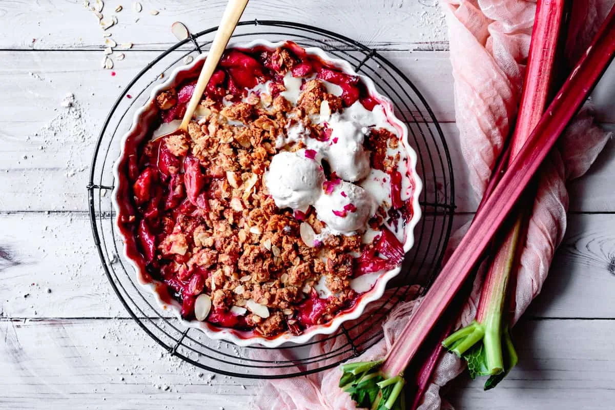 Paleo Rhubarb Crisp Recipe
